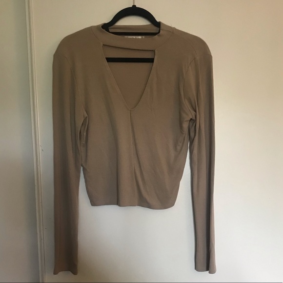 Heart & Hips Tops - Tan long sleeve choker crop top